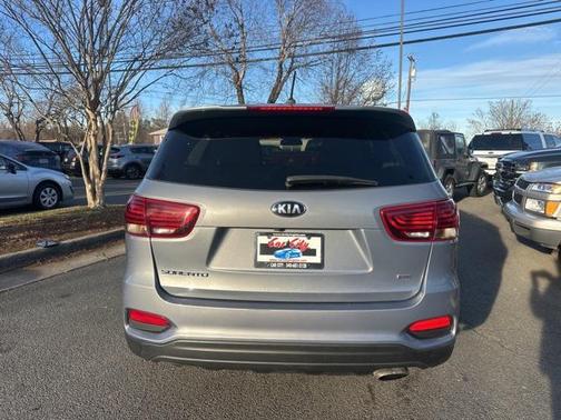 2020 Kia Sorento LX