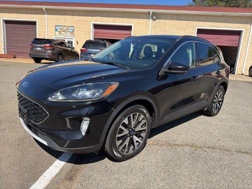 Black 2020 Ford Escape SEL
