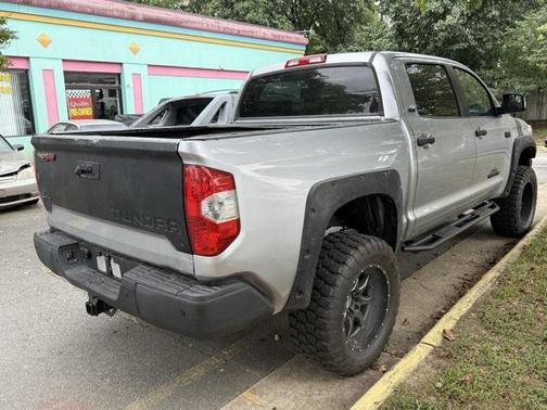 2017 Toyota Tundra SR5