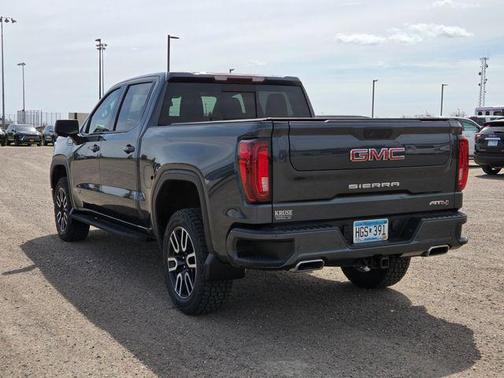 Dark Sky Metallic 2022 GMC Sierra 1500 AT4