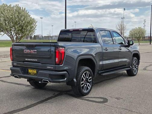 Dark Sky Metallic 2022 GMC Sierra 1500 AT4