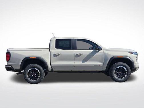 Dune 2026 GMC Canyon AT4