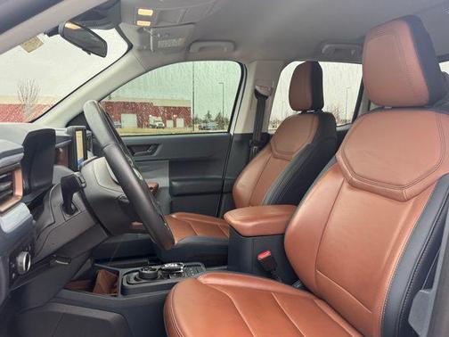 Oxford White 2024 Ford Maverick Lariat