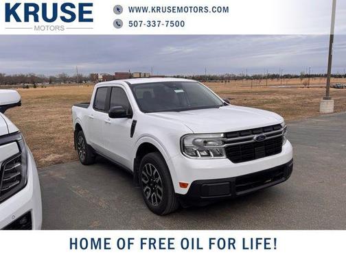 Oxford White 2024 Ford Maverick Lariat