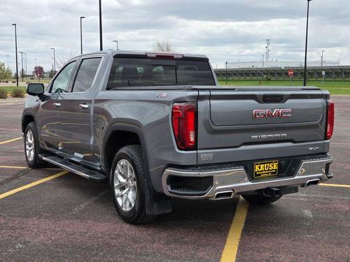 Satin Steel Metallic 2022 GMC Sierra 1500 SLT