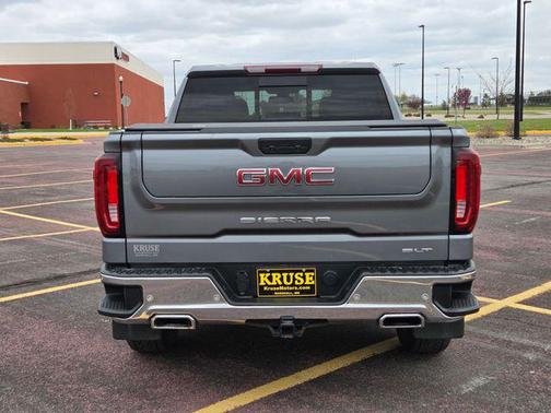 Satin Steel Metallic 2022 GMC Sierra 1500 SLT