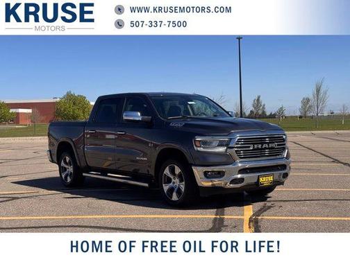 Granite Crystal Metallic Clearcoat 2020 RAM 1500 Laramie