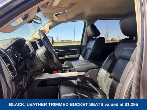 Granite Crystal Metallic Clearcoat 2020 RAM 1500 Laramie
