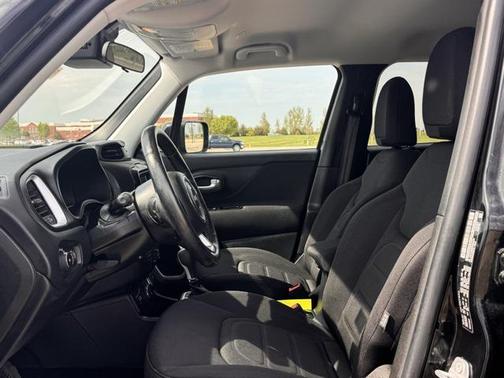 2019 Jeep Renegade Latitude
