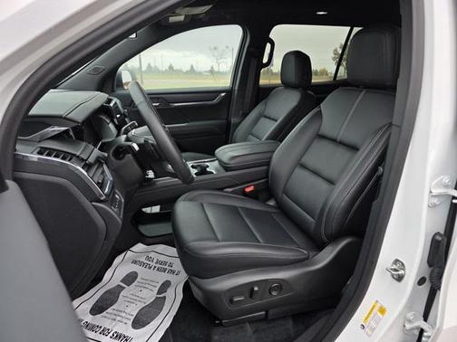 2024 GMC Acadia AWD Elevation