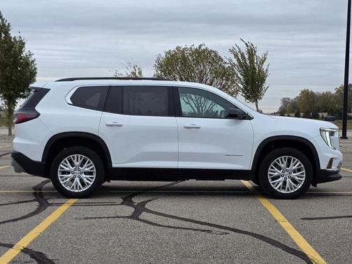 2024 GMC Acadia AWD Elevation