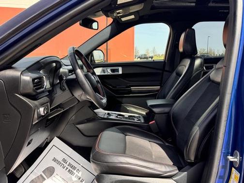 2022 Ford Explorer ST-Line
