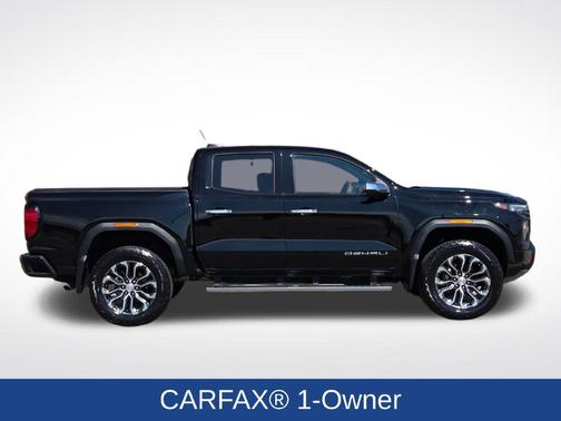 Onyx Black 2023 GMC Canyon Denali