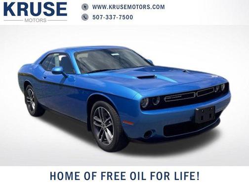 B5 Blue Pearlcoat 2019 Dodge Challenger SXT