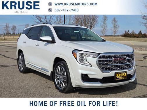 White Frost Tricoat 2024 GMC Terrain Denali