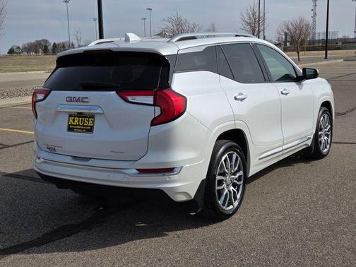 White Frost Tricoat 2024 GMC Terrain Denali