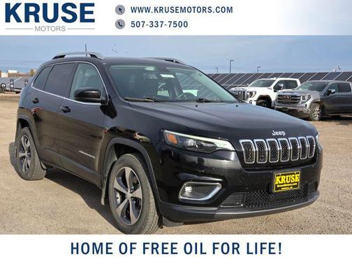 Diamond Black Crystal Pearlcoat 2019 Jeep Cherokee Limited