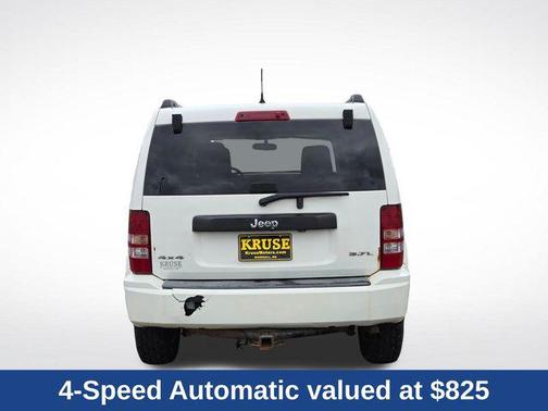Stone White Clearcoat 2008 Jeep Liberty Sport