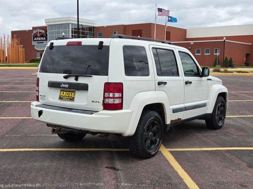 Stone White Clearcoat 2008 Jeep Liberty Sport