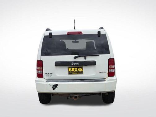Stone White Clearcoat 2008 Jeep Liberty Sport