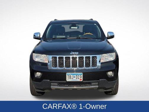 Brilliant Black Crystal Pearlcoat 2012 Jeep Grand Cherokee Overland
