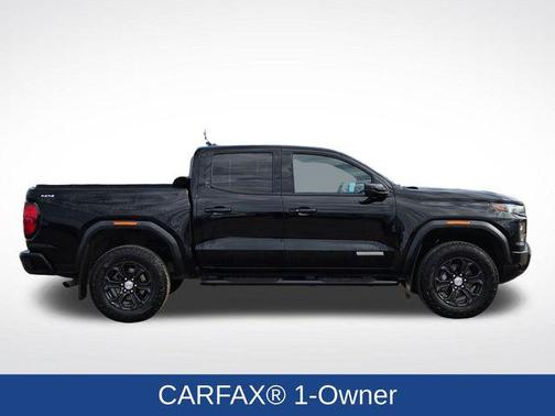 Onyx Black 2023 GMC Canyon Elevation