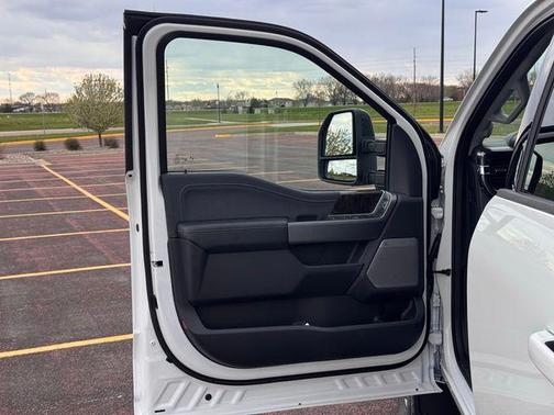 Oxford White 2026 Ford F-350 XLT
