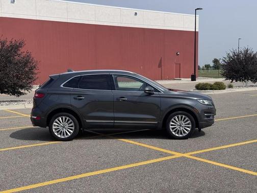 2019 Lincoln MKC Standard