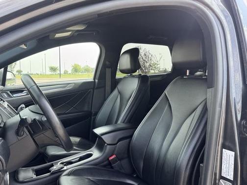 2019 Lincoln MKC Standard