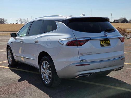White Frost Tricoat 2023 Buick Enclave Premium AWD