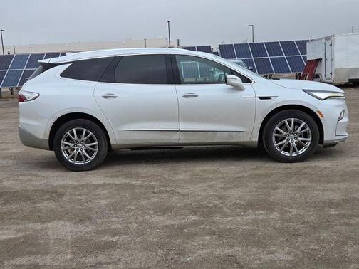 2023 Buick Enclave Premium AWD