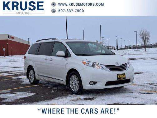 2016 Toyota Sienna XLE