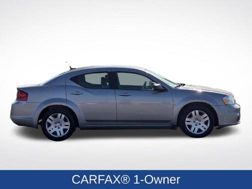 Billet Silver Metallic Clearcoat 2013 Dodge Avenger SE V6