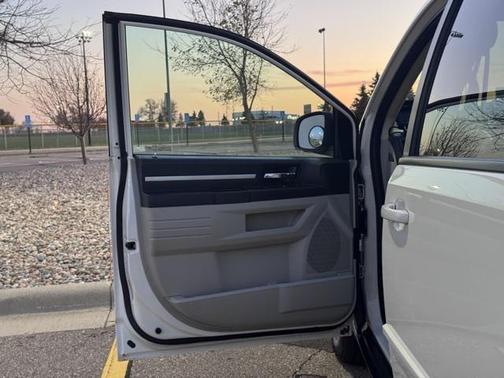 2010 Dodge Grand Caravan SE