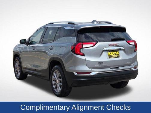 Sterling Metallic 2024 GMC Terrain SLT