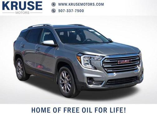 Sterling Metallic 2024 GMC Terrain SLT