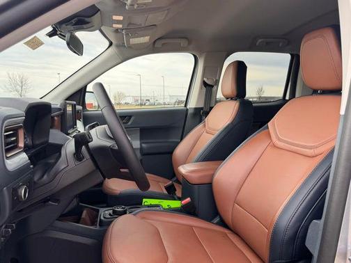 Iconic Silver Metallic 2024 Ford Maverick Lariat