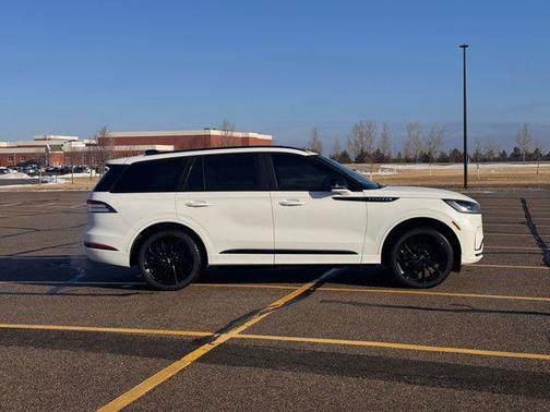 2025 Lincoln Aviator Reserve AWD