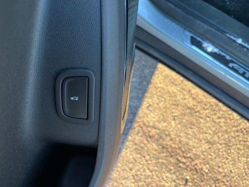 2026 GMC Acadia AT4 AWD