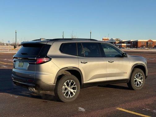 2026 GMC Acadia AT4 AWD