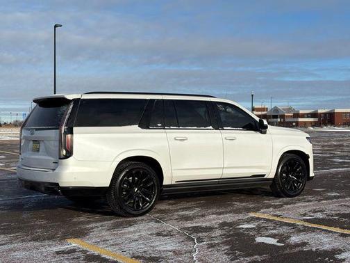 2023 Cadillac Escalade ESV Sport