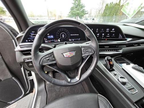 2023 Cadillac Escalade ESV Sport