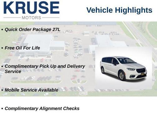 Bright White Clearcoat 2024 Chrysler Pacifica Touring L