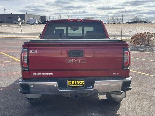 Red Quartz Tintcoat 2018 GMC Sierra 1500 SLT