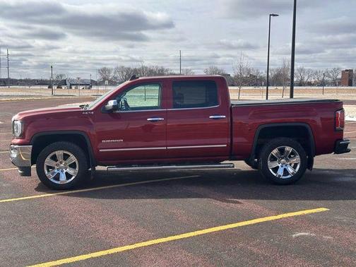Red Quartz Tintcoat 2018 GMC Sierra 1500 SLT