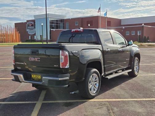 Onyx Black 2019 GMC Canyon SLT