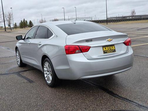 Silver Ice Metallic 2019 Chevrolet Impala 1LS