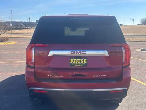 2024 GMC Yukon XL Denali