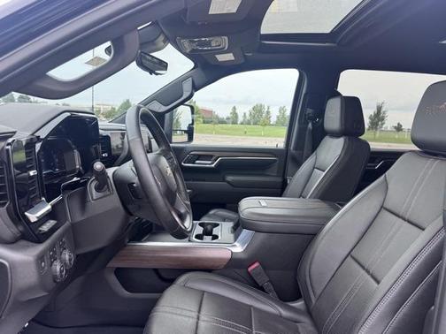 2024 Chevrolet Silverado 3500 High Country