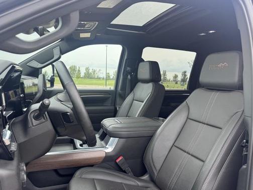 2024 Chevrolet Silverado 3500 High Country